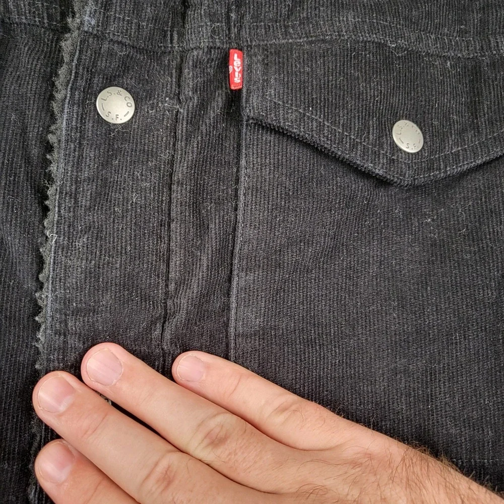 Levi's Men's Black Corduroy Sherpa Trucker Jacket XL Zip Snap LM8RC530 Warm Coat - Picture 7 of 11